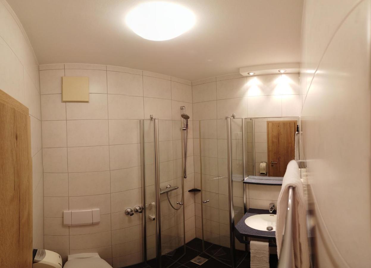 Gasthof Zur Bruecke Kaufering Esterno foto