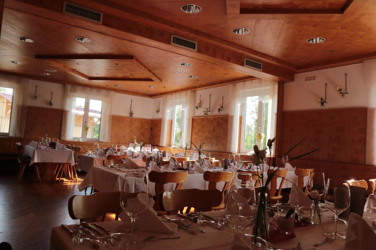 Gasthof Zur Bruecke Kaufering Esterno foto